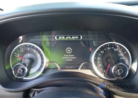 2019 Ram 1500 Big Horn/Lone Star 4X4 6'4 Box z USA, uszkodzony, nr VIN 1C6SRFBTXKN521829